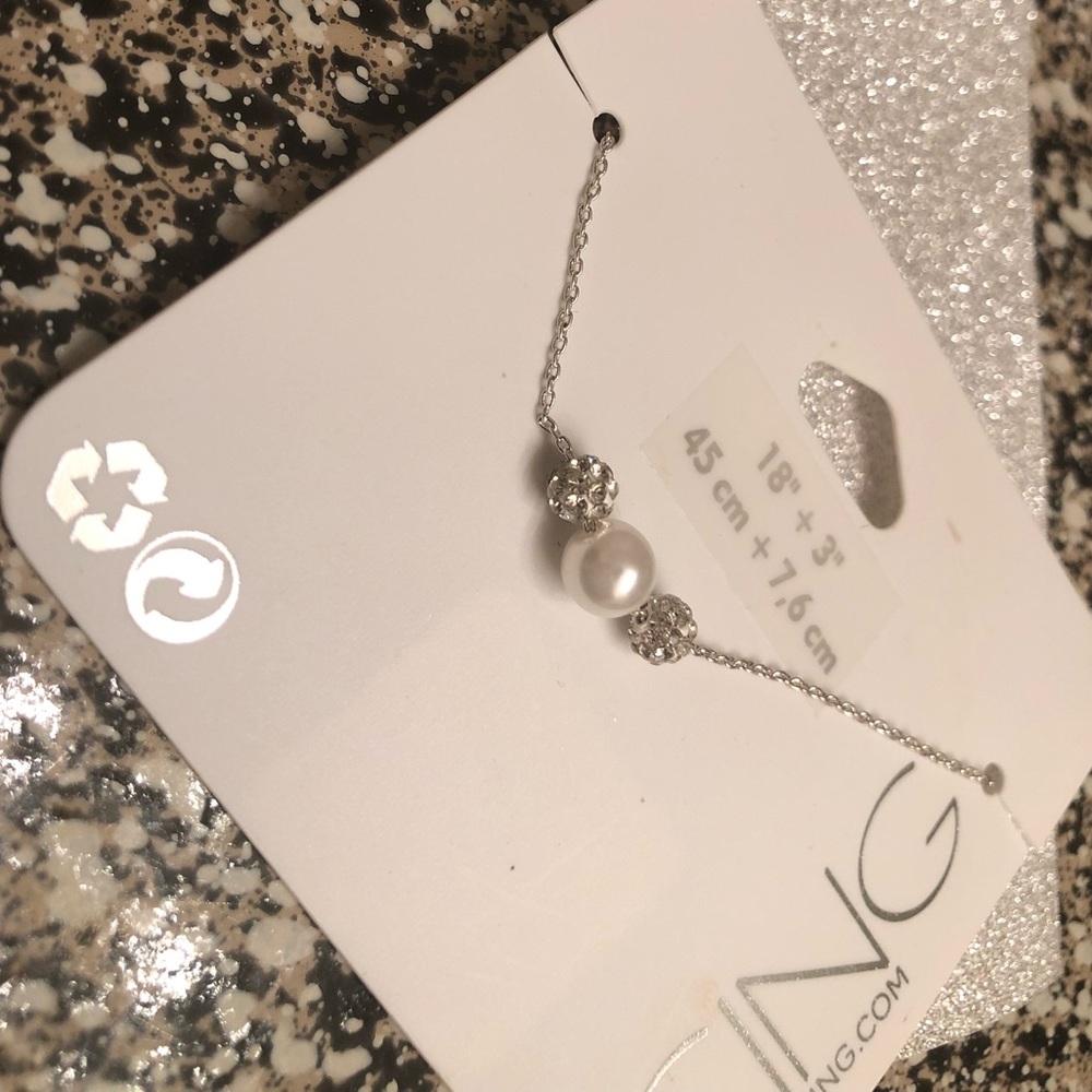 Single Pearl Necklace